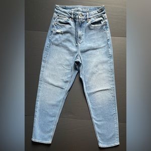 American eagle curvy mom jeans.